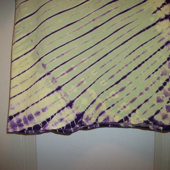 BOHO HIPPIE RETRO TYEDYE LIME GREEN PURPLE TEE M - Picture 3 of 4